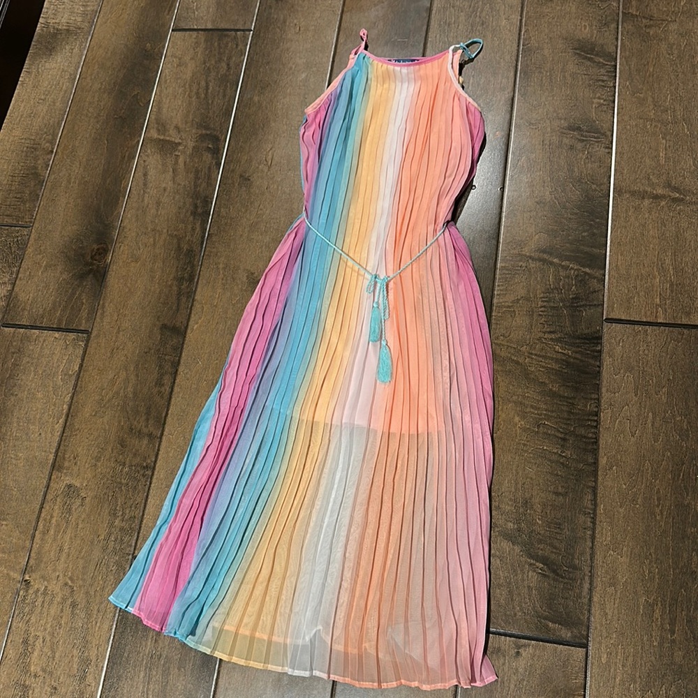 NWOT Truly Me by Hannah Banana pastel pleated chiffon dress size 8 (runs large)